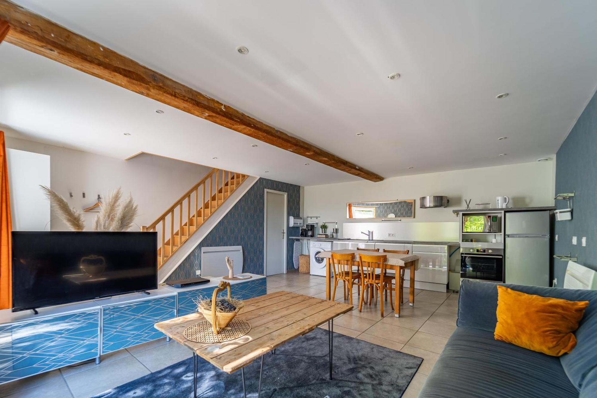 Cosy Room'S Frontonas Exterior photo